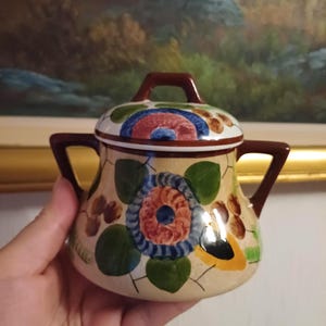 Açucareiro antigo Villeroy & Boch com esmalte floral, século XIX, coleção Mettlach San Basin.