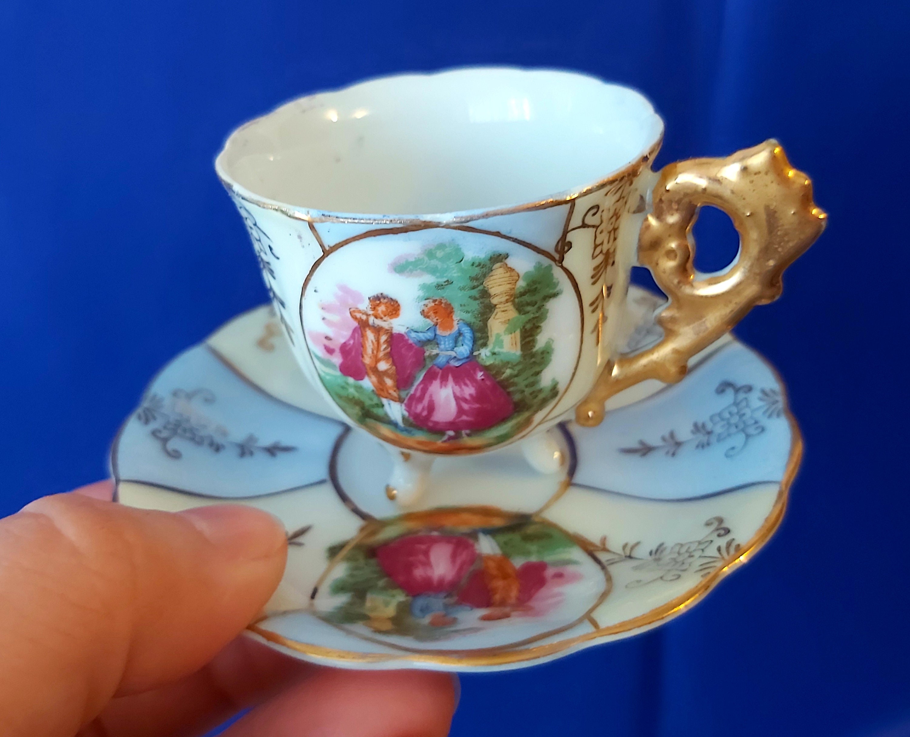 Service à Café Moka 6 Tasses Porcelaine - Décor Scène Galante - Parfait état