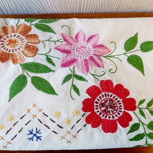 Tischdecke Stickstich Tischdecke mit Spitze handgefertigte Spitzenstickerei handgefertigte Vintage Tischdecke antike Vintage Tischdecke Geschenk