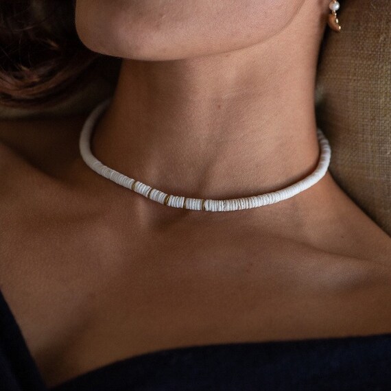 White Puka Shell Necklace/shell 