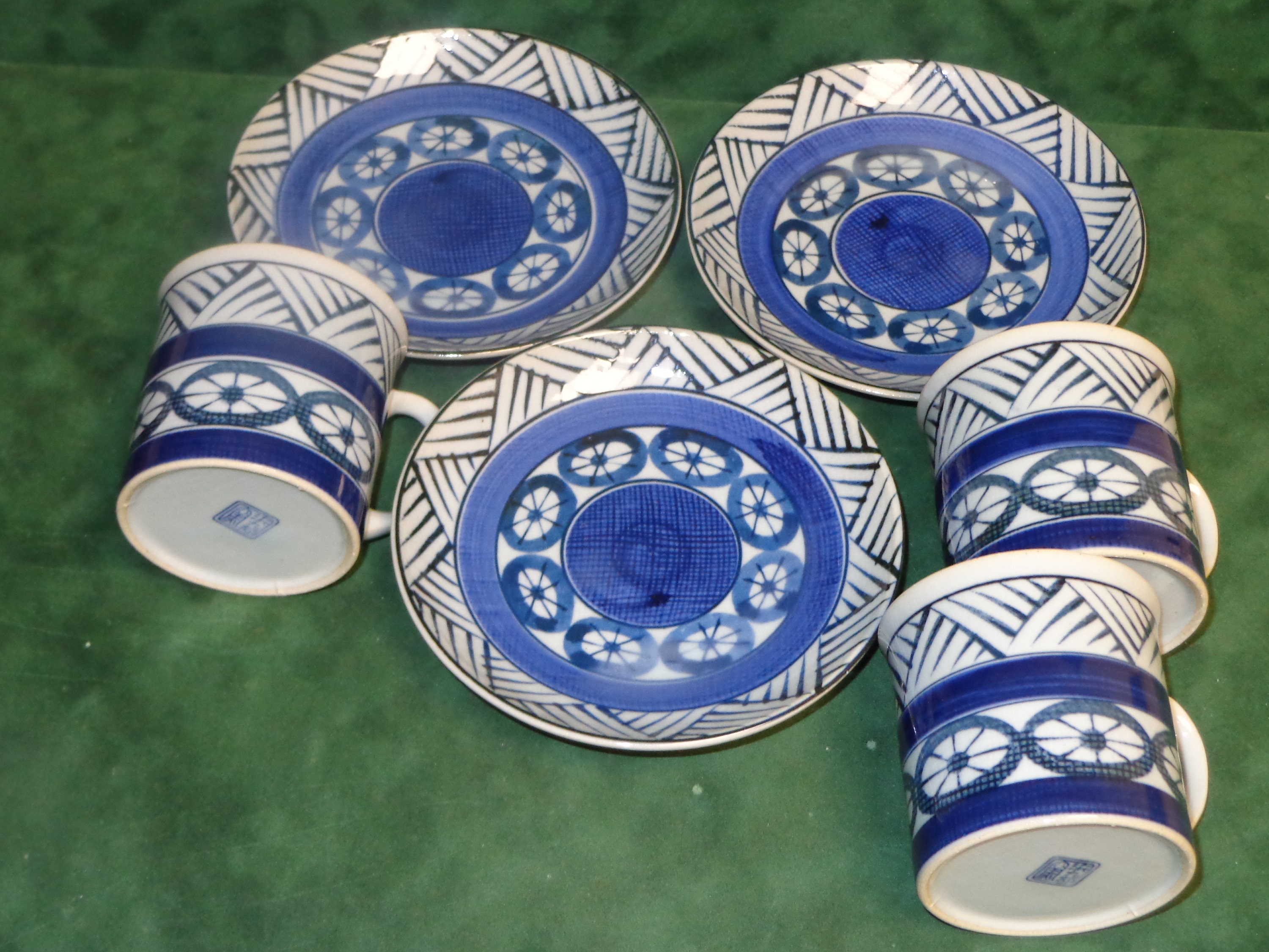 Japanese Vintage Set of 3 Coffee/tea Cups & Saucers Mino