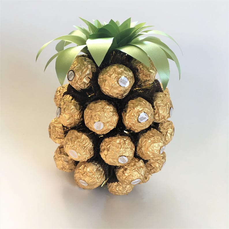 Ferrero Rocher pineapple Gold pineapple Candy pineapple Chocolate Chocolate pineapple arrangement Candy bouquet Holiday gift Tropical Decor image 2