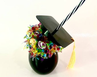 Class of 2026 Graduation Lollipop Bouquet - Candy Gift Box with Cap Hat - Personalized Congrats Grad Gift