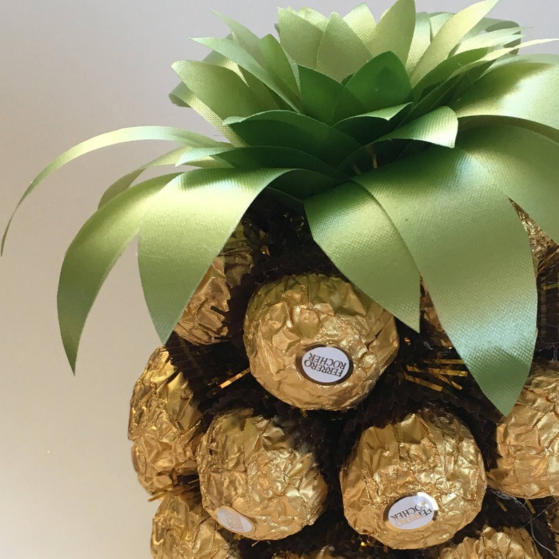 Ferrero Rocher pineapple Gold pineapple Candy pineapple Chocolate Chocolate pineapple arrangement Candy bouquet Holiday gift Tropical Decor image 4