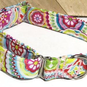 Pink Floral Paisley Martingale Collar for Girl Dog with Front and Side D Ring // Colorful Collars // XS-XL // Leash Option // Bow tie Option