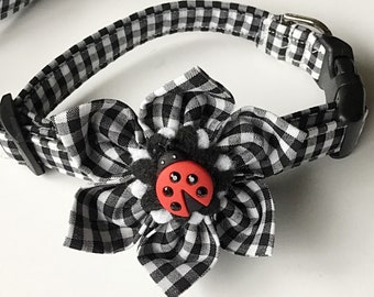 Black & White Gingham Collar with Matching Flower for Female Dogs and Cats// Matching Gingham Leash Option//Buckled or Martingale//XXS-XL