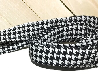 Black & White Houndstooth Dog Leash for Walks - Lead Available in Multiple Lengths and Widths