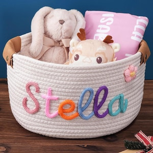 Kundenspezifischer Babyparty-Geschenkkorb, personalisierter handgemachter Baumwollseilkorb mit Name, Babyspielzeug-Aufbewahrung, Kinderzimmer-Organisator-Taufgeschenke