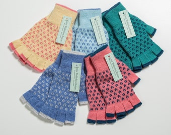C - Ladies Fairisle Fingerless Tick Gloves