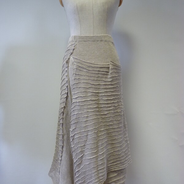 Pure linen skirt, M size. Only one sample.