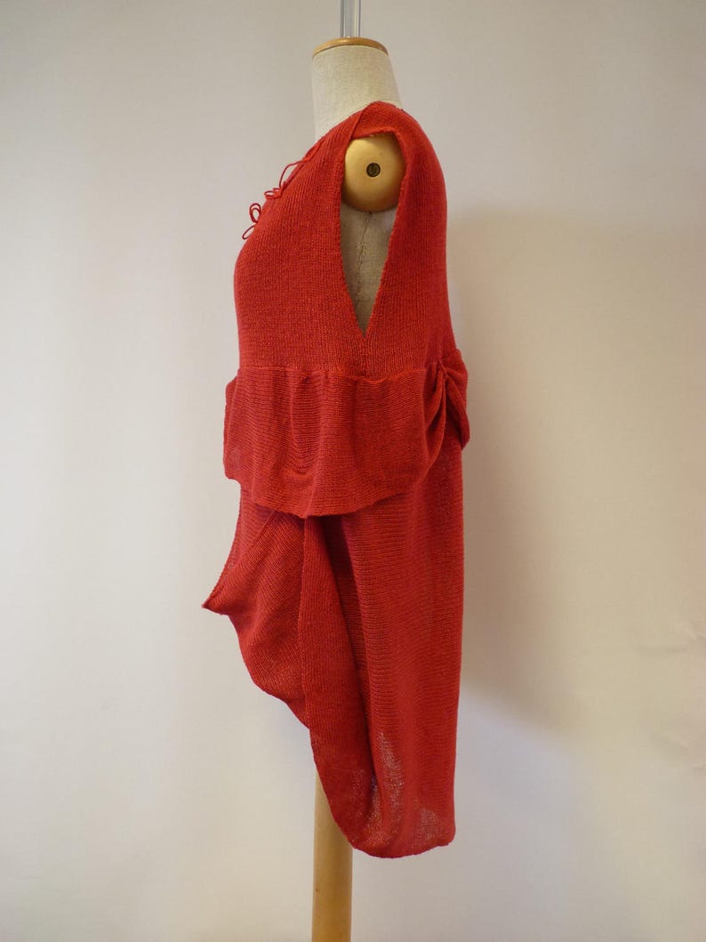 Special price Fashion loose-fitting knitted red linen blouse M size.