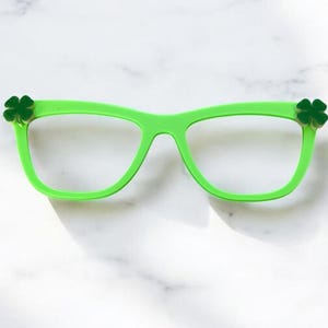 St. Patricks Day Frame Topper-Shamrock Frame Topper-Irish Frame Topper-Shamrock Themed Eyewear-Satin Finish Frame Topper