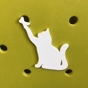 Cat Bogg Bag Charms-Cat with Butterfly Bogg Bit-Bogg Bag Bits-Custom Bogg Bag Charms-Cat Bogg Bag-Beach Bag Charms-Screw Back Bogg Bit