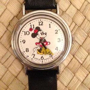 Vintage Walt Disney Minnie Mouse Character Watch