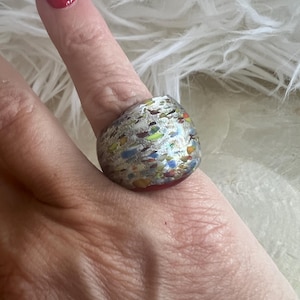 Red & Silver Foil Glass Ring sz 7