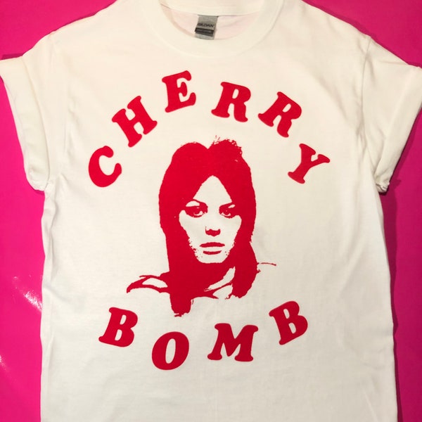 Cherry Bomb / Joan Jett / Runaways - Punk Glam Rock T-Shirt New Wave 1970s Glam Sex Pistols seditionaries