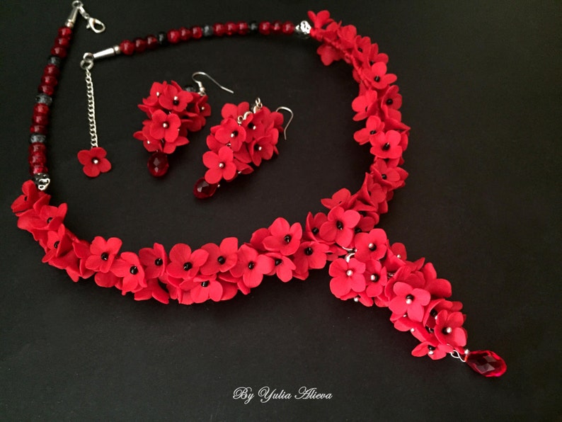 Handgjorda polymerlera röda blommor halsband örhängen set bild 2