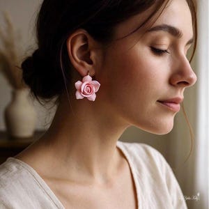 Pink Gardenia Earrings, Bridal Gardenia Earrings, Gardenia Flower Earrings, Pink Flower Earrings, Gardenia Jewelry, Clay Gardenia Earrings