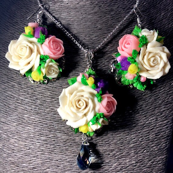Rose jewelry set White Flower Necklace Polka dot Rosette fabric White rose bracelet Silk Flowers Fabric Flower jewelry Romantic jewelry set