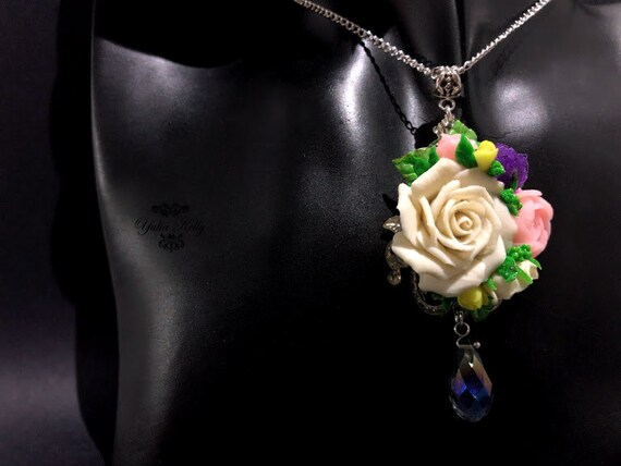 Rose jewelry set White Flower Necklace Polka dot Rosette fabric White rose bracelet Silk Flowers Fabric Flower jewelry Romantic jewelry set