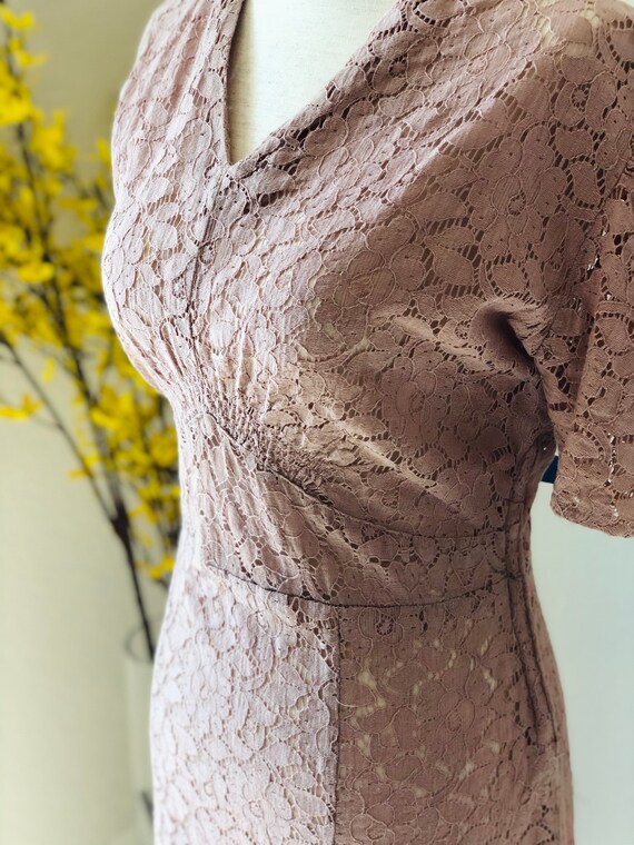 Blush 1940’s vintage lace day dress