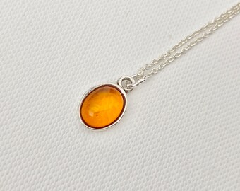 Vintage Sterling Silver Amber Pendant - Silver Amber Necklace - Sterling Silver Amber Necklace - Honey Amber Necklace