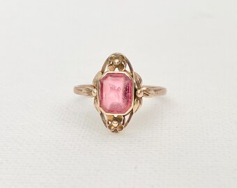 Vintage 9ct Gold Ring - Vintage Gold Ring - Vintage rose gold ring - Vintage Solitaire Ring - Jewellery Gift for her - Size 8 1/2 or Q 1/2