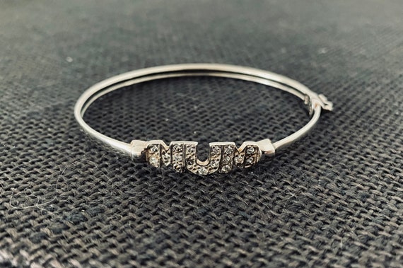 Mum bangle discount