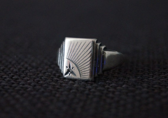 Vintage Sterling Silver Signet Ring - Vintage Sign
