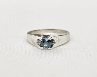 Vintage Sterling Silver Gypsy Ring - Vintage Blue Stone Ring - Vintage Gothic Ring - Vintage Gypsy Ring -Gift for her - Size 7 1/2 or O 1/2