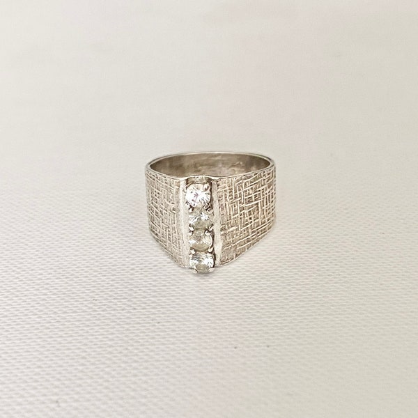 Vintage Sterling Silver Ring - Vintage 70s Ring - Vintage Silver Ring - Vintage Statement Ring - Gift for her - Size 5 3/4 or K 1/2
