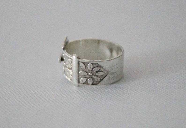 Vintage Silver Ring Large Vintage Buckle Ring size 7 12 or O 1978 Vintage Sterling Silver Ring Vintage Sterling Silver Buckle Ring