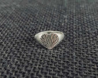 Vintage Sterling Silver Signet Ring - Vintage Signet Ring - 1983 Vintage Silver Heart Ring - Vintage Heart Ring - Size 4 1/4 or H 1/2