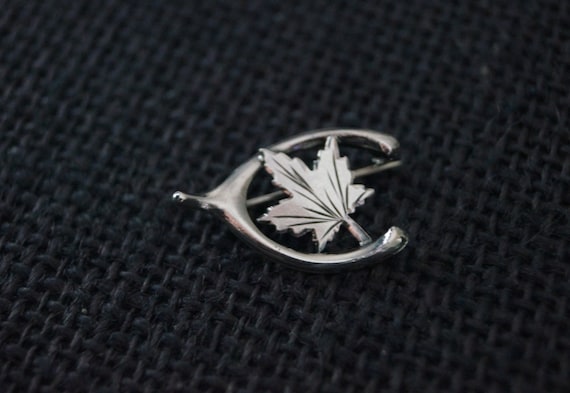 Wish brooches 2024