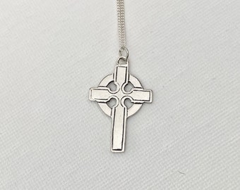 Vintage Sterling Silver Celtic Cross - English Vintage Jewellery - Vintage cross - Vintage Silver Cross - Vintage Celtic Cross Gift for her