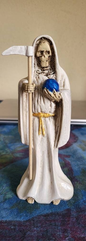 6インチのサンタ・ムエルテ/聖なる死の像 - Etsy 日本