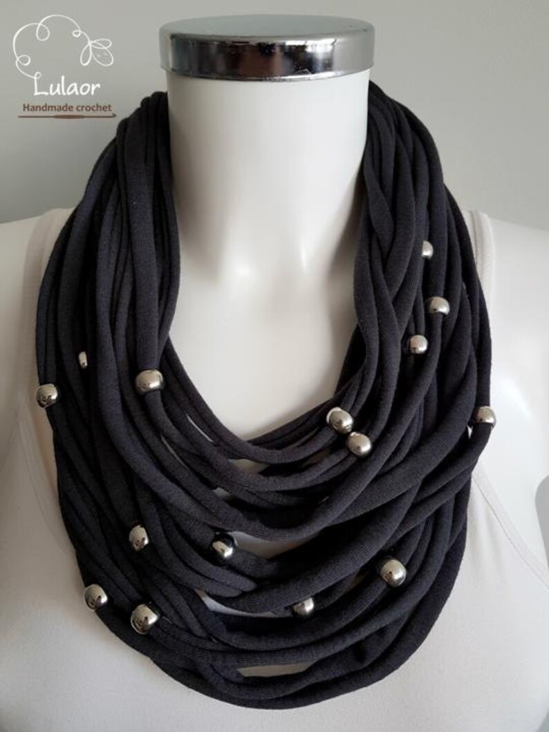 Avalaya Collana A Bavaglino Multifilo In Corda Di Cotone Con Perline Legno - Lunga 64 Cm, Colore Arancione, Stile Tribale Fatto A Mano