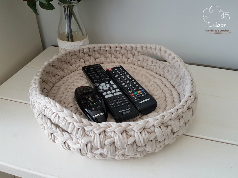 Pattern for crochet basket,crochet tshirt yarn basket pattern, crochet patterns, round basket pdf downlaod, easy crochet pattern,mika basket image 7