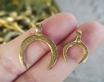 16mm, 22mm moon pendants, Brass Charms, Gold Charms, Macrame charms, Moon Charms for making Macrame jewelry, brass charms, Tribal charms