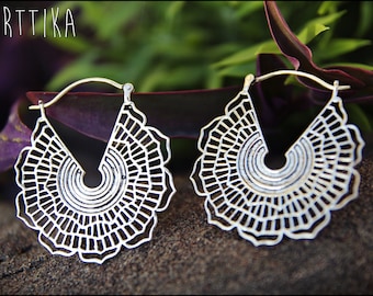 Mandala Flower earrings. Tribal jewelry. Gypsy. Boho. Ethnic. Sterling silver earrings. Tribal earrings. Boho earrings, hipoie earrings,