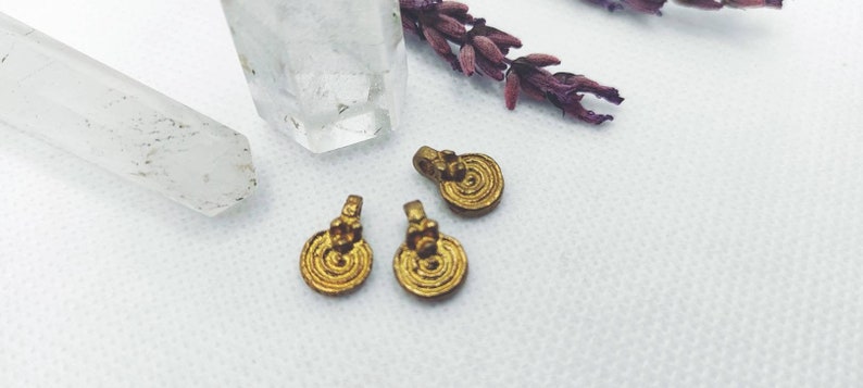 12mm Coin pendants, Brass Charms, Gold Charms, Macrame charms, Brass pendant, Charms for making Macrame jewelry, boho charm, Tribal charms imagen 1