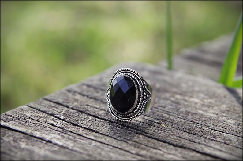 Silver rings with stone. Sodalita, Amethyst, Onyx. Tribal jewelry. ONYX- 8 US