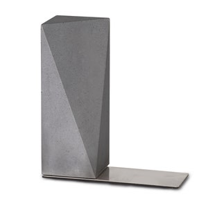 Bookend “North Wall” made of concrete, designer Jochen Korn at his best.