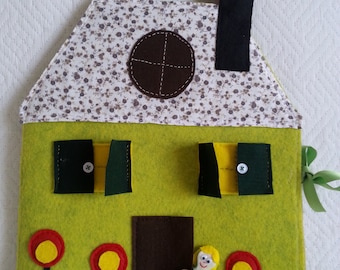 Casa delle bambole in feltro - epattern per una casa delle bambole portabile