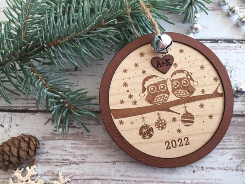 Personalized Christmas ornament, owl ornament, engraved Christmas ornament, tree decoration, love, Christmas tree decoration, gift, wedding image 1