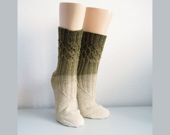 Juliana* sock knitting pattern with smocked texture