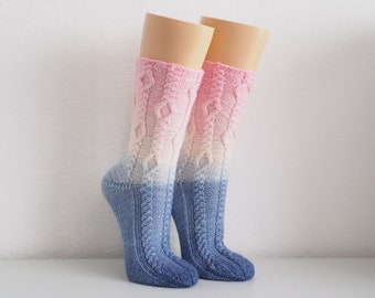 Rapunzel* knitting pattern for adult cable socks