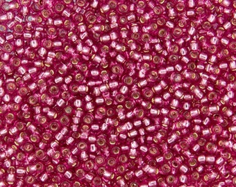 Toho Seed Beads, japanese Rocailles size 6/0 - Silver Lined Mauve 2218