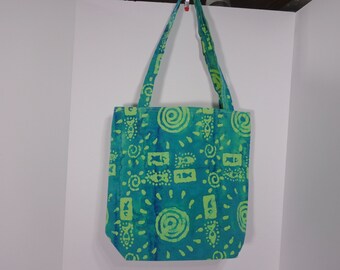 Totes handmade, reversible, inside pockets, purse, totes, tote with straps, travel tote, reversible, many designs.