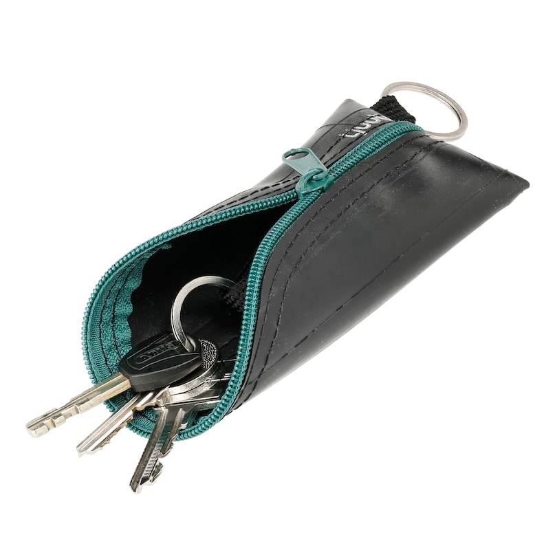 Key holder car key cover handmade of recycled bicycle inner tubes image 10